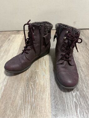 Mudd Lace-Up Ankle Boots - Burgundy